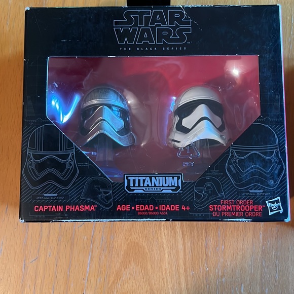 Star Wars (The Black Series) Titanium Series (Figures) - Picture 5 of 9